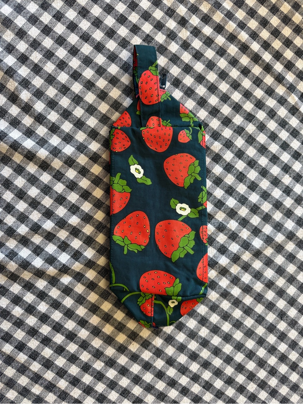 Baggu Strawberry Blossom Dopp